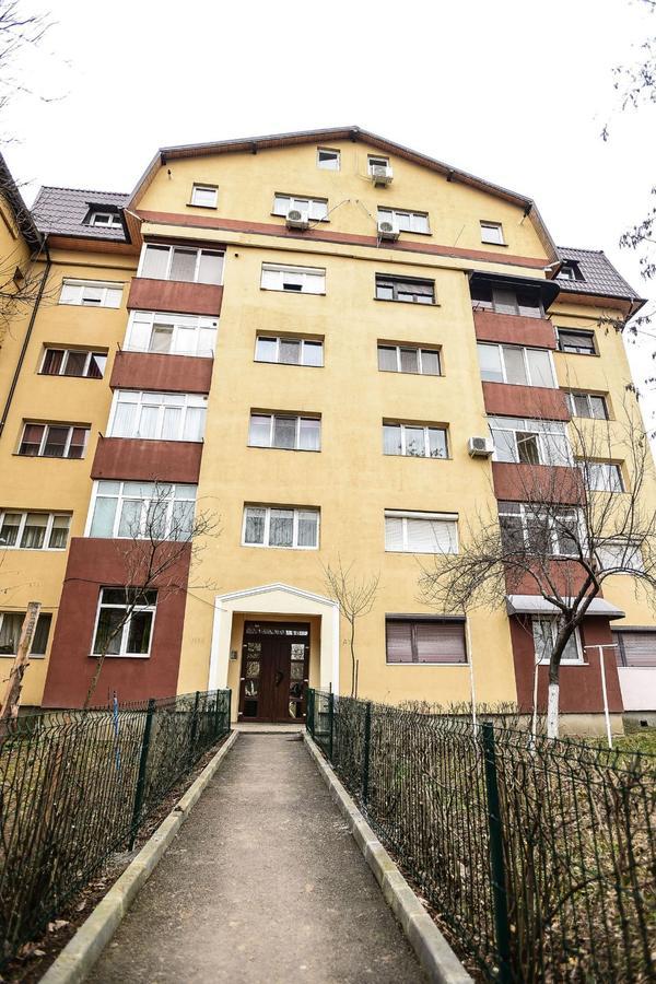 Mbi Buget Apartamento Craiova Exterior foto